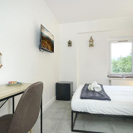 La Coloc Choco - Belle Colocation En Hypercentre / 5 Chambres Privees / Salle De Bains Privative / Proche Gare Et Tram / Wifi Et Netflix Annemasse Buitenkant foto
